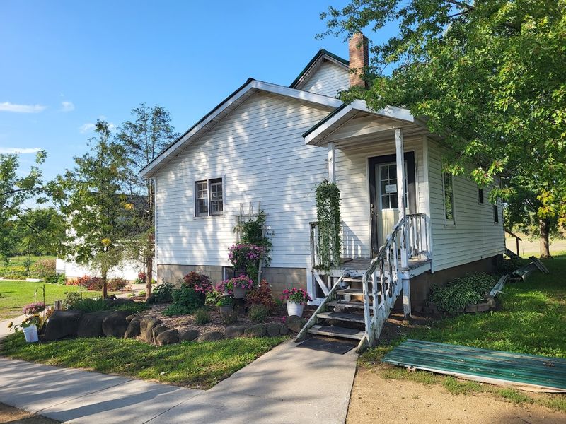 A Traditional Amish Bakery In Rural Wisconsin