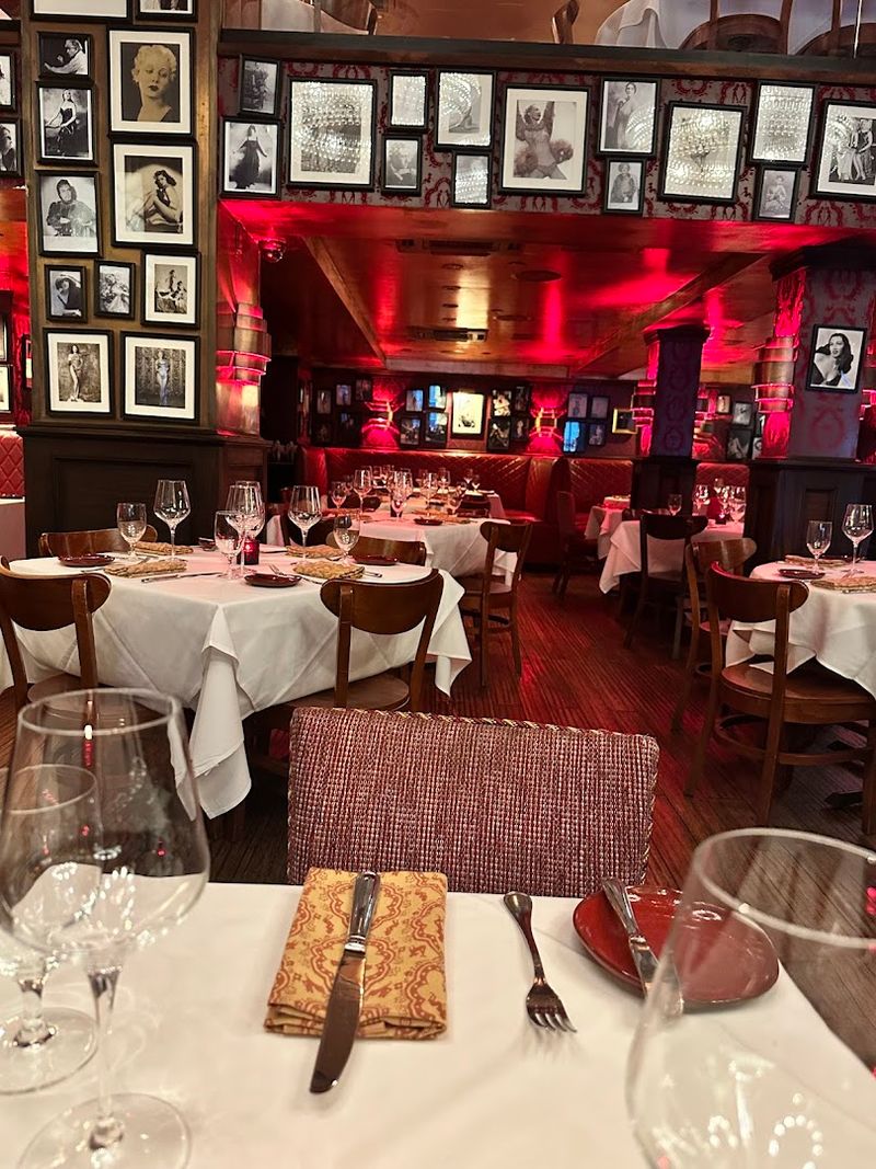 A Steakhouse That Dresses Like A Speakeasy And Cooks Like A Legend