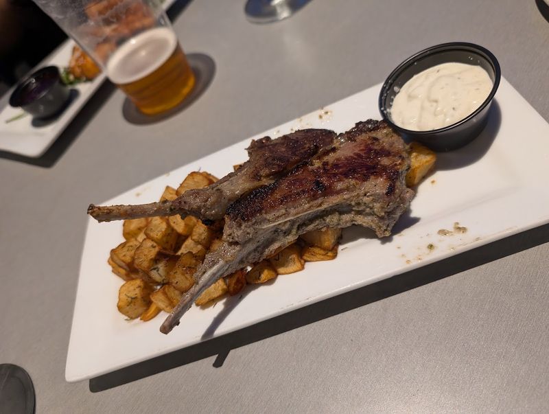 Dine With Sharks At Sharks Underwater Grill