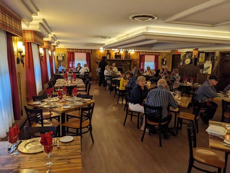 A Roadside Legend That Has Earned Every Bit Of Its Reputation