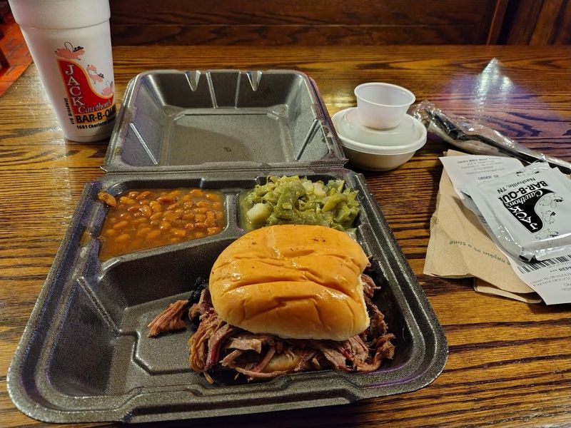 The Legendary Pulled Pork That Earned A National Reputation