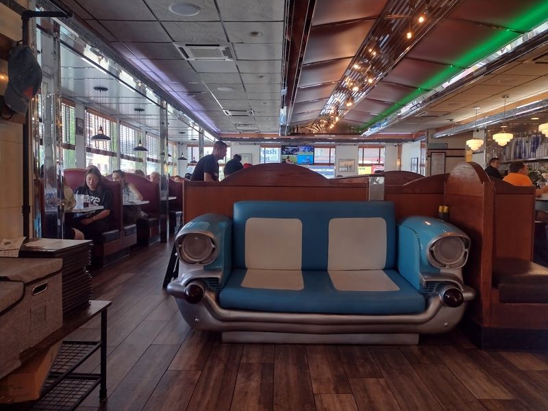 A Diner That Refuses To Do Anything Small