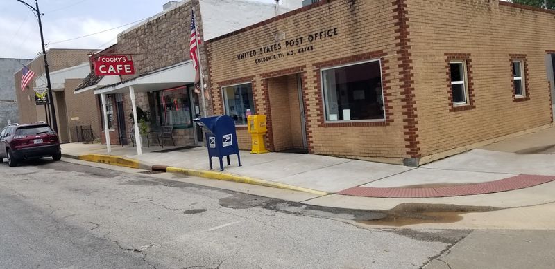 A Small-Town Cafe That Has Been Serving Golden City For Decades
