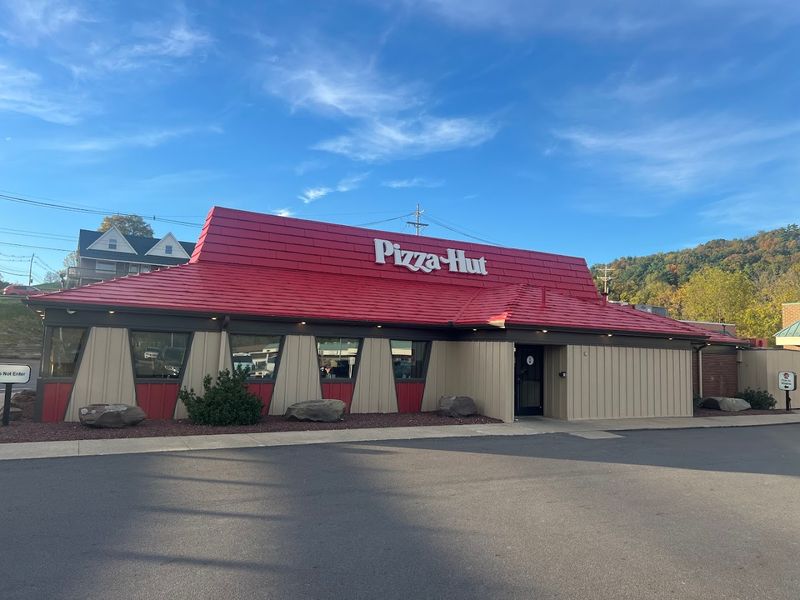 The Last Classic Pizza Hut In Pennsylvania