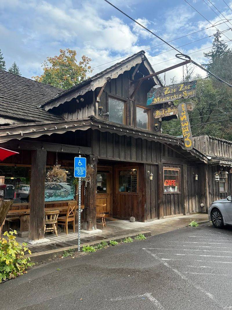 A Tiny Mountain Cafe Along Highway 26 Near Mount Hood