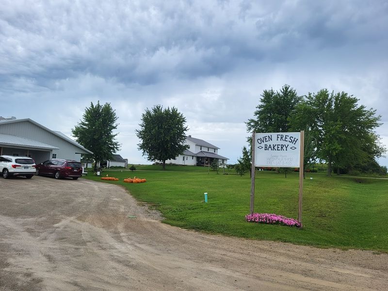 Oven Fresh Bakery Is A Well-Known Amish Bakery In Cashton
