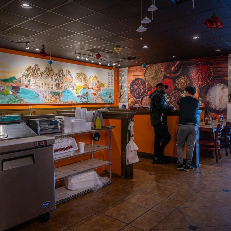 A Restaurant That Lets The Food Do All The Talking