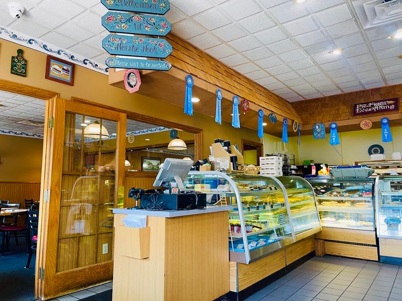 A Small Wisconsin Cafe With A Big Reputation For Pie