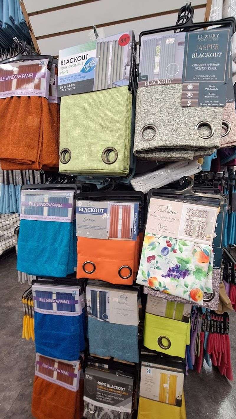 Kitchen And Home Goods At Prices Worth Celebrating