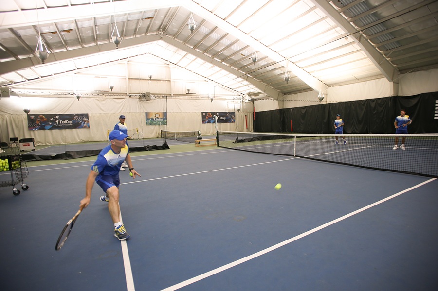 Indoor tennis at Topnotch Resort