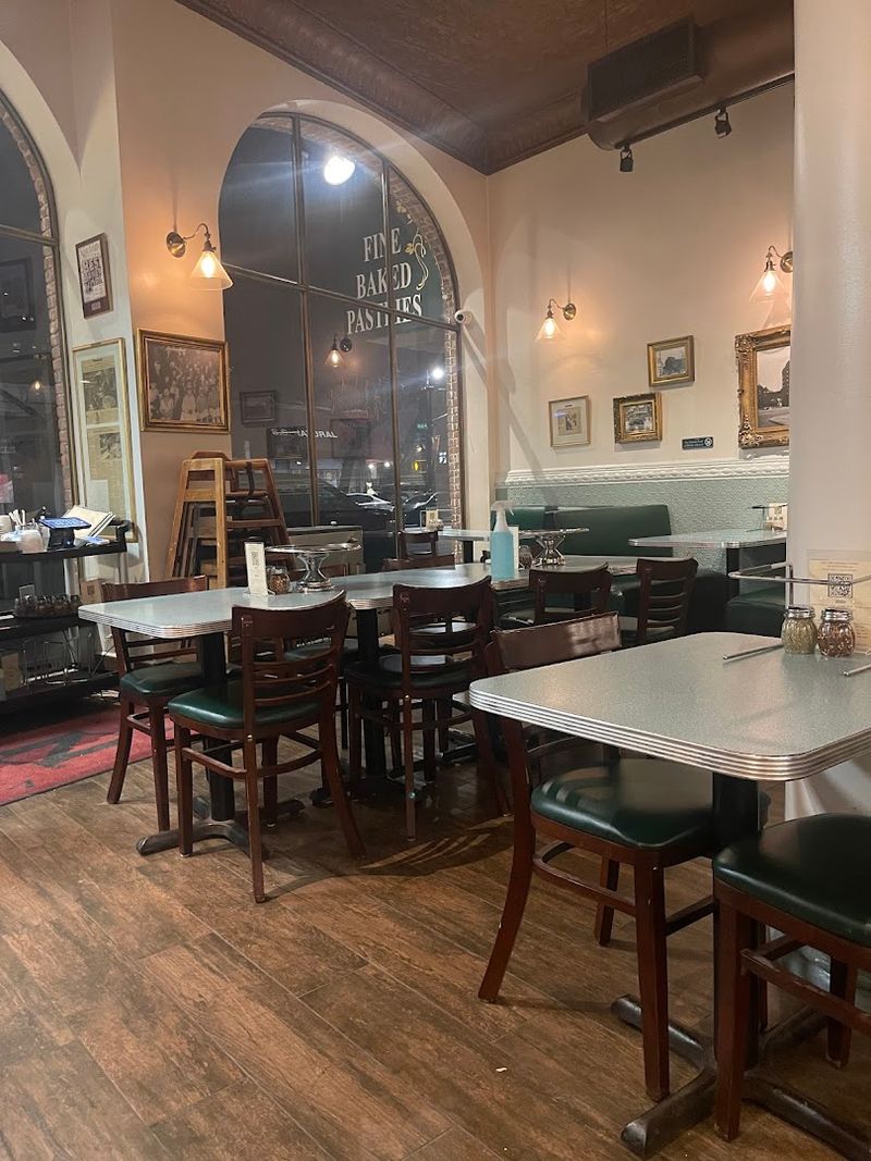 The Classic Versus The Grandma: Two Styles Worth Knowing