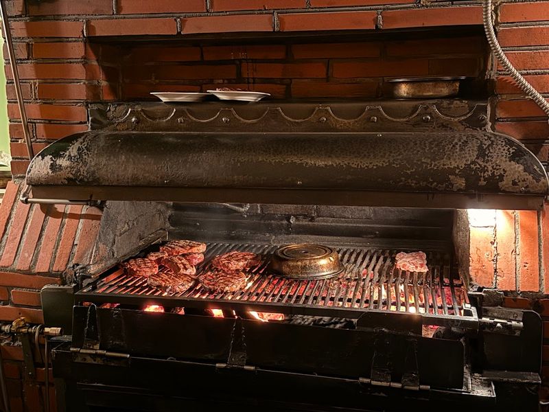 Why Musso & Frank Is Still One Of California's Best Steakhouses