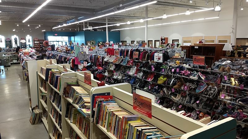 SuperThrift (Milwaukee)