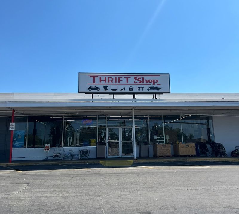 Operating Hours And Location Make It Easy To Visit