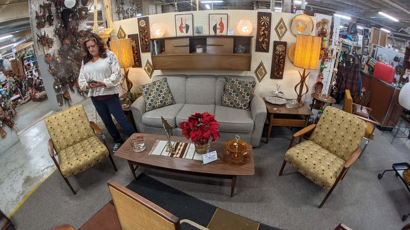 A Treasure Trove For Mid-Century Modern Fans