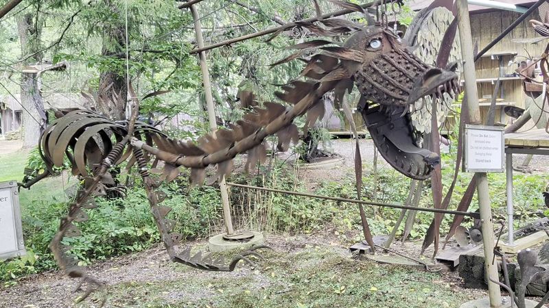 A True Example Of Creativity Turning Scrap Into Art