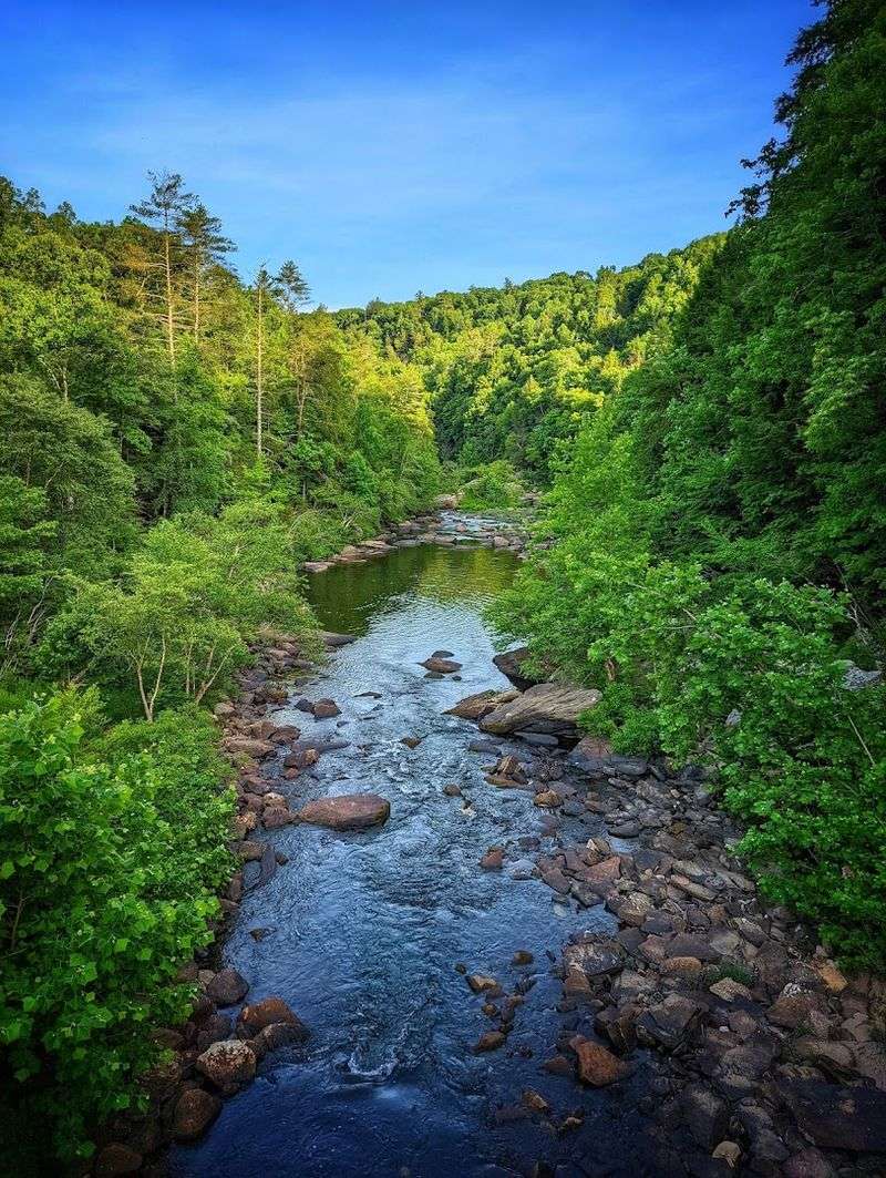 Explore The Wild Obed River Cliffs