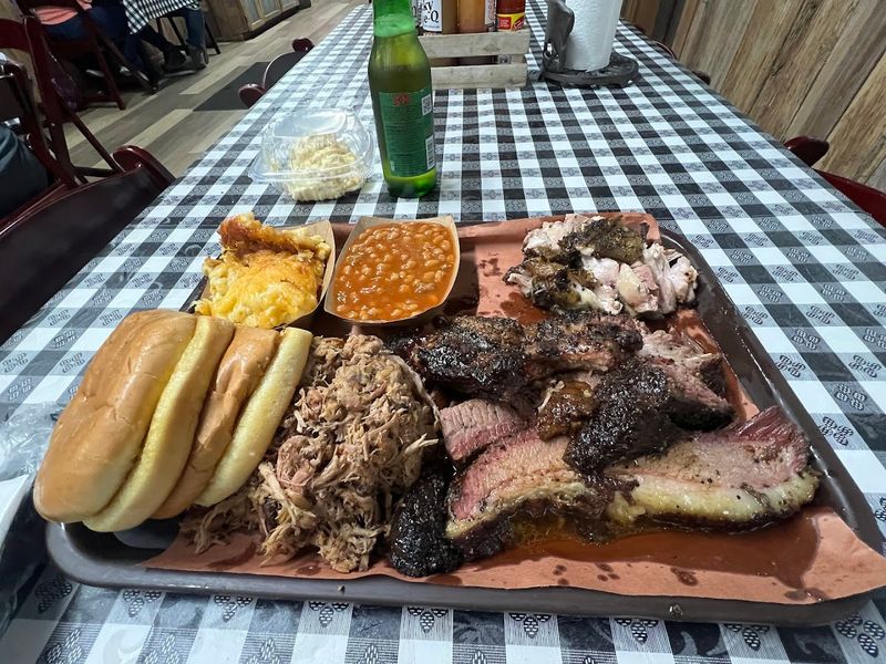 Pulled Pork Perfection At Wardlaw's Lucky Eye Q