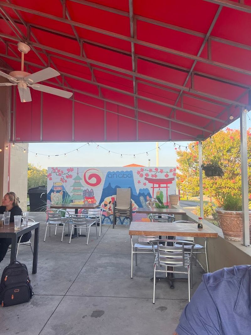 What To Expect With Seating, Wait Times, And Service