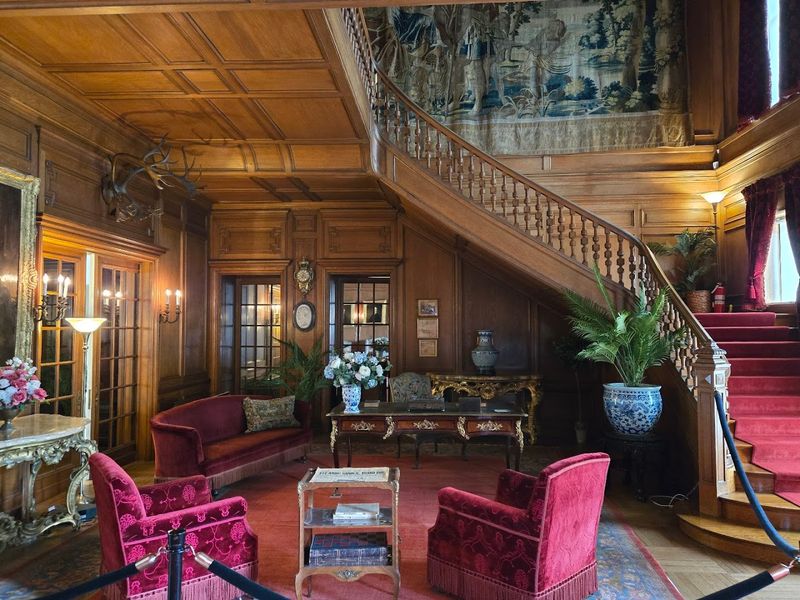 Original Furnishings That Would Make An Antiques Dealer Faint