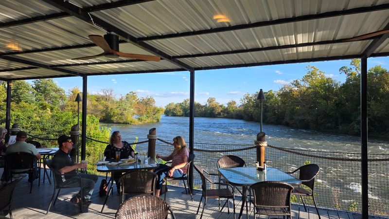 Planning A Day Trip Around This Kingsport Restaurant