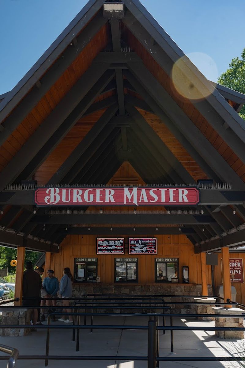 Tips For Getting The Most Out Of A Visit To Burger Master Drive In