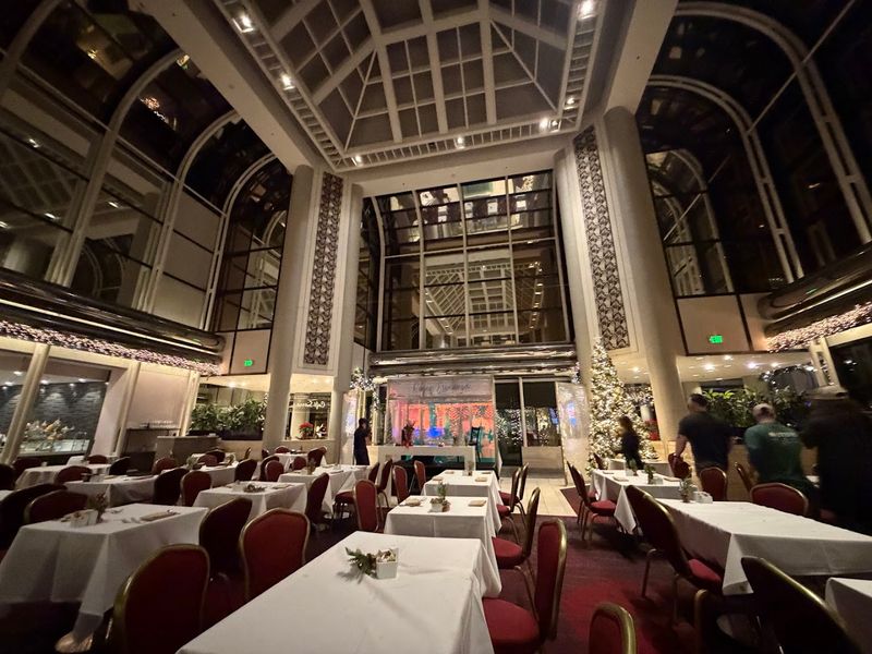 The Ultimate Dining Experience At Cafe Sierra