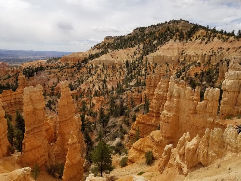Fairyland Loop Trail (Bryce Canyon National Park)