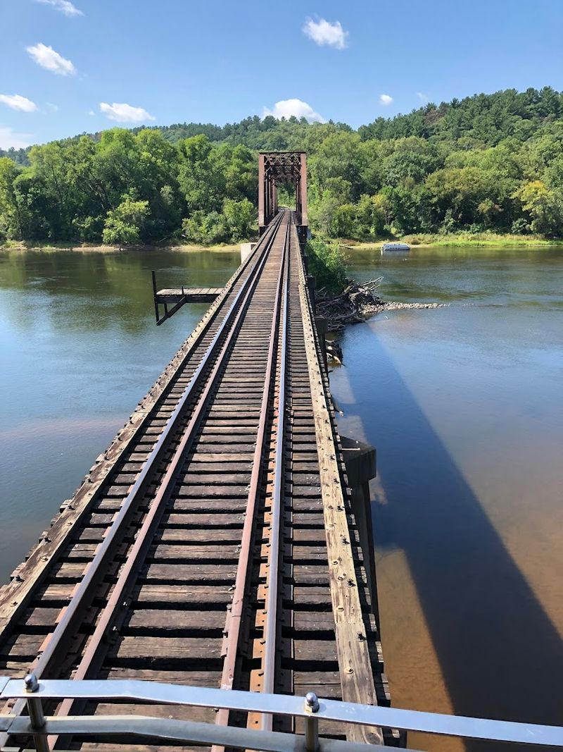Osceola & St. Croix Valley Railway (Osceola)