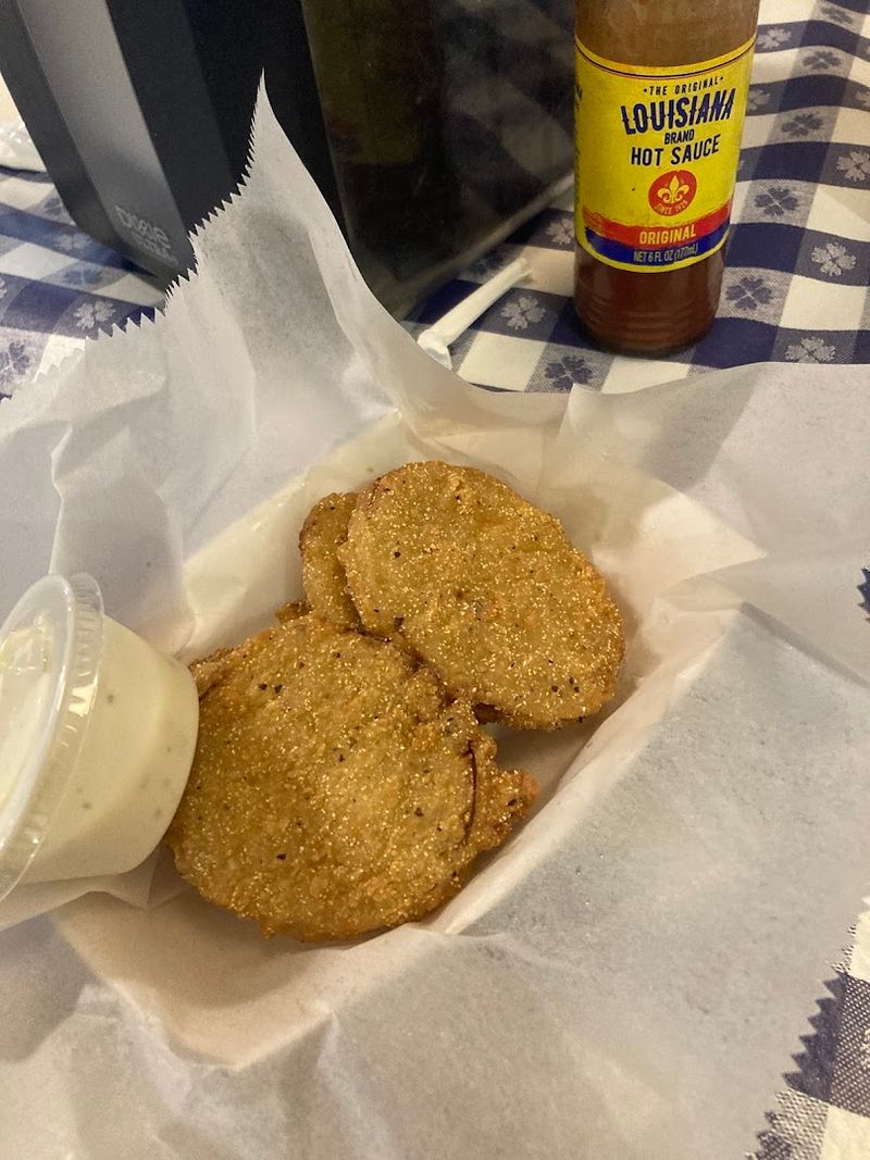Simple Sides That Elevate A Classic Fried Chicken Meal
