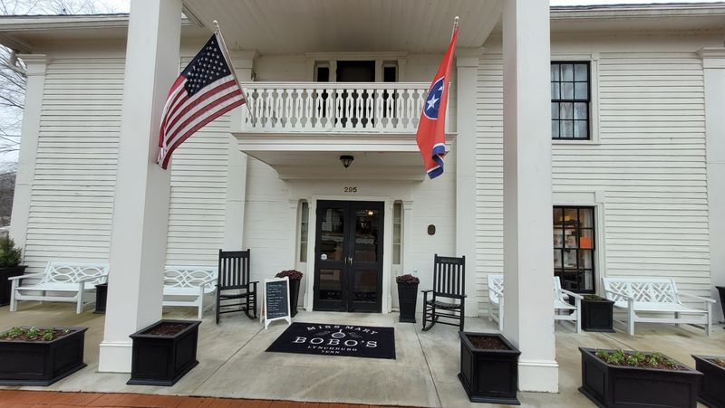 Miss Mary Bobo's Restaurant