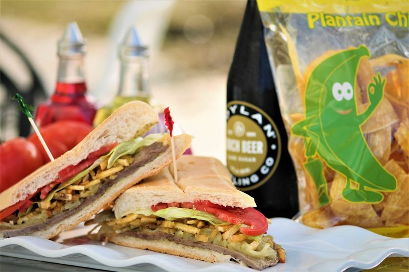 Franky's Deli Warehouse