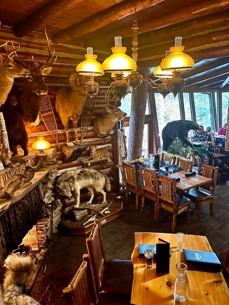 Ishnala Supper Club (Lake Delton)