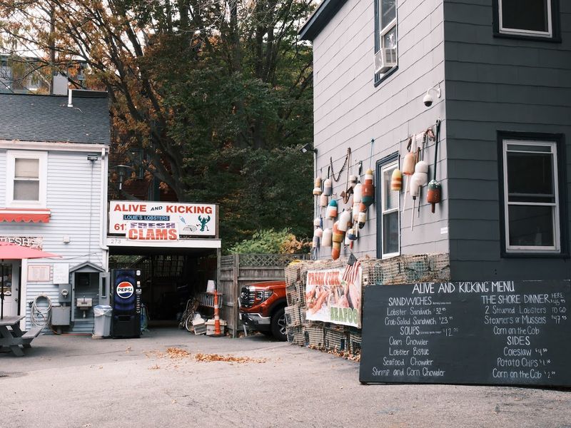 Alive & Kicking Lobsters, Cambridge
