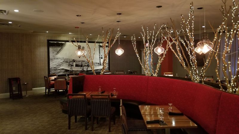 Cora's At The White House Hotel