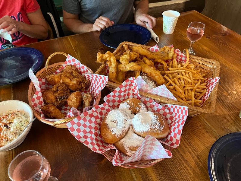 Freshly Prepared Fish That Arrives Crispy And Golden On Every Plate