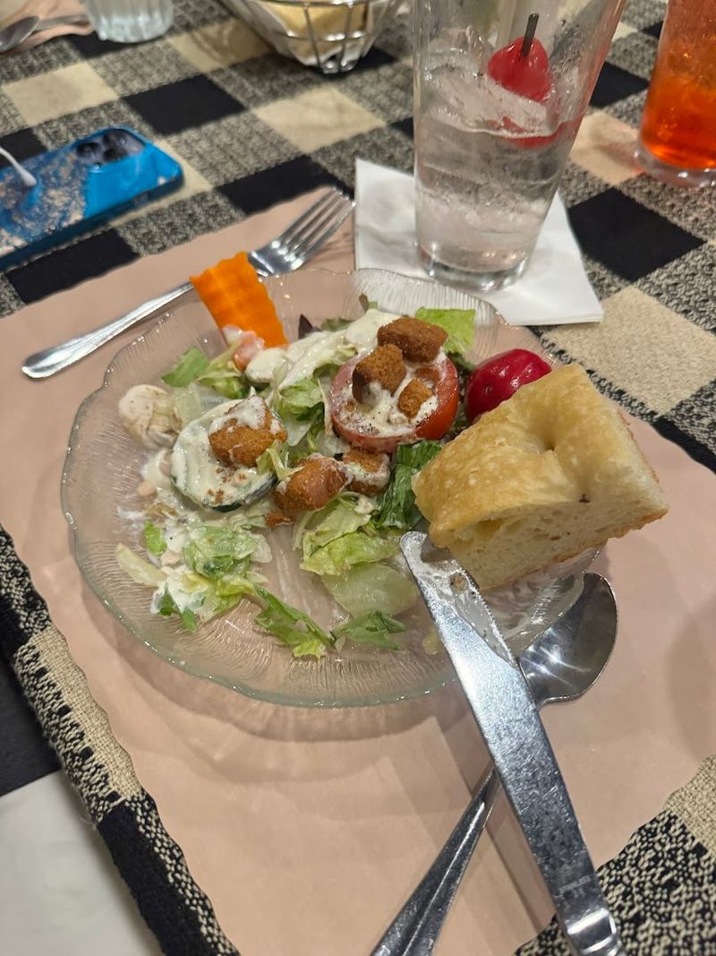 Why Supper Clubs Remain A Wisconsin Tradition