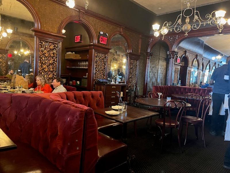 Gage And Tollner Has Been Brooklyn's Best Kept Secret Since 1879