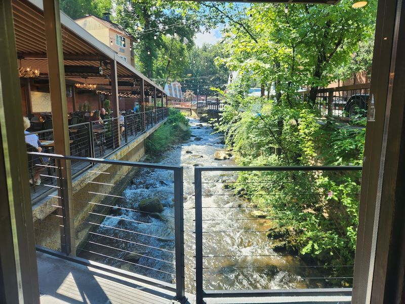 Creekside Seating That Brings Spring Right To Your Table