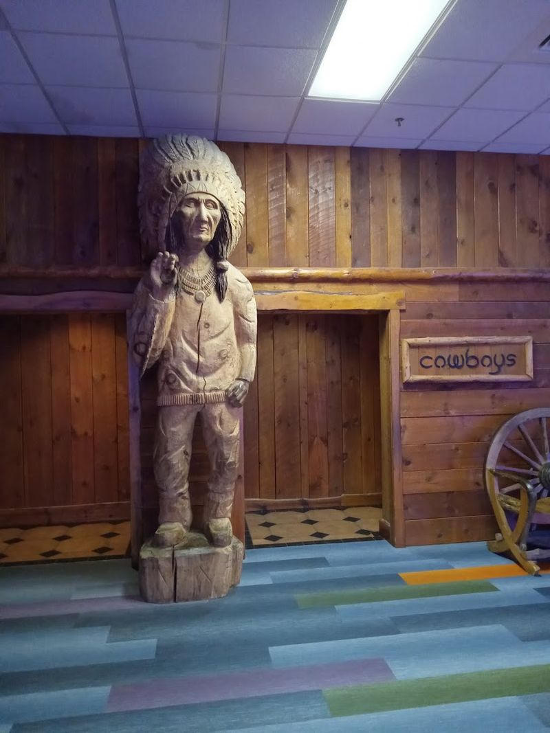 The 4D Theater And Food Help Round Things Out