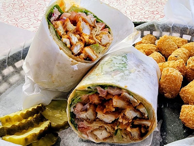 Comfort Food Breakfast Plates Done The Traditional Way