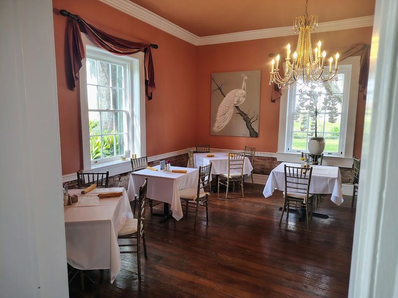 Old-World Grandeur Behind The Oaks - Ormond Manor Restaurant