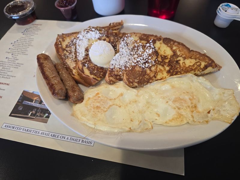 Why Food Lovers Travel Miles For Breakfast Here