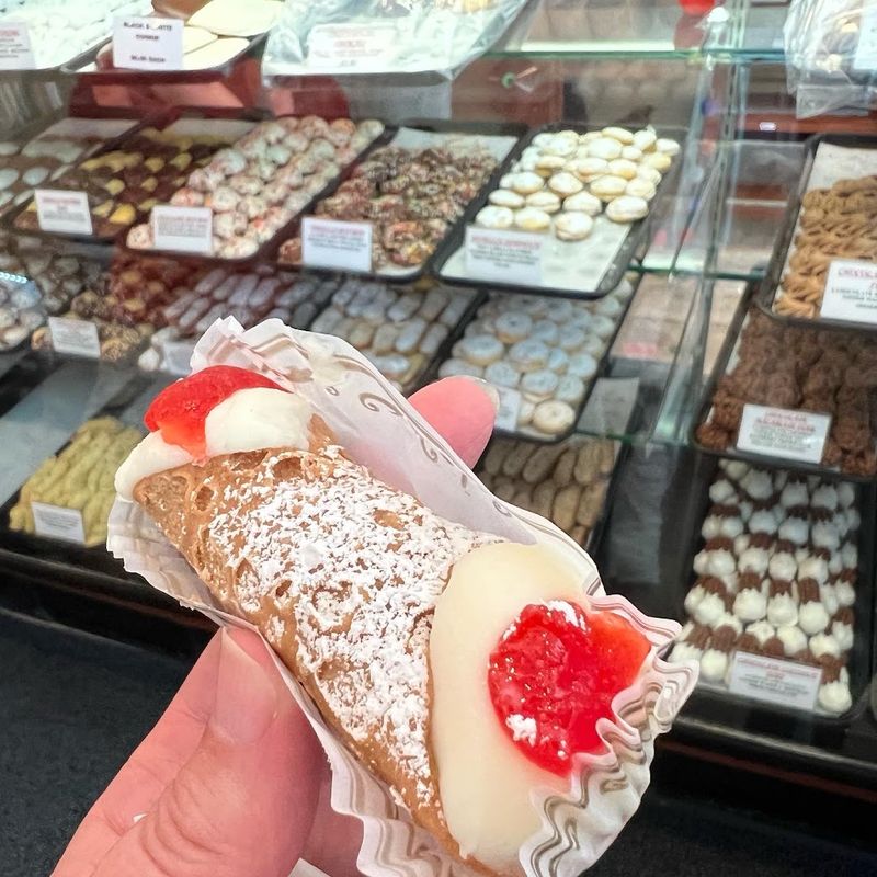 A Reliable Stop For Italian Desserts In Milwaukee