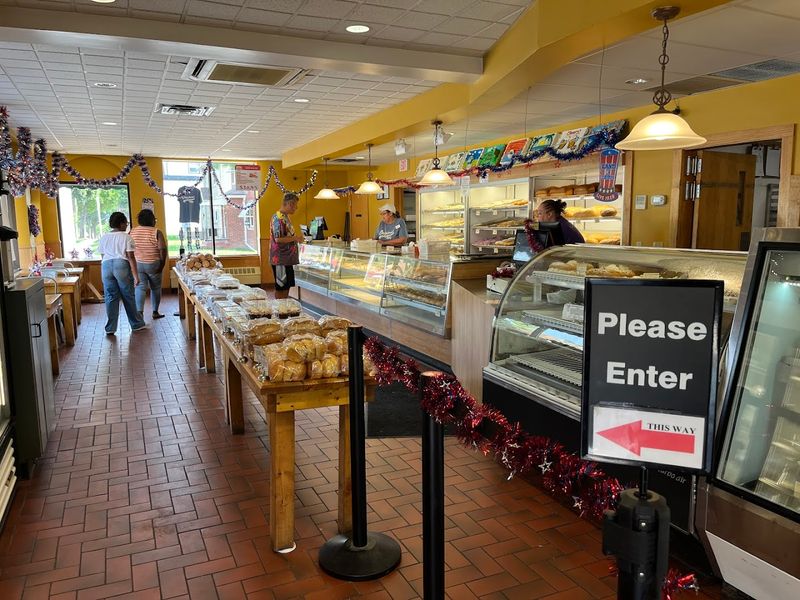 Early Opening Hours Make It A Go-To Morning Stop