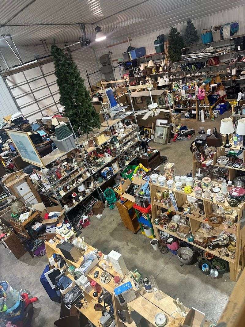 Dawn's Dollar Deals (Holmen)