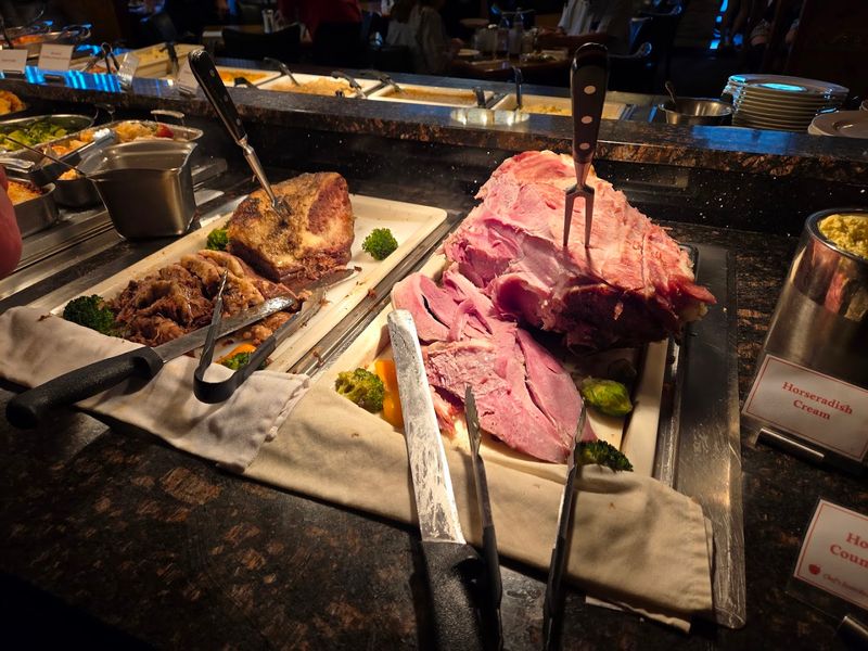Freshly Prepared Dishes With Seasonal Ingredients