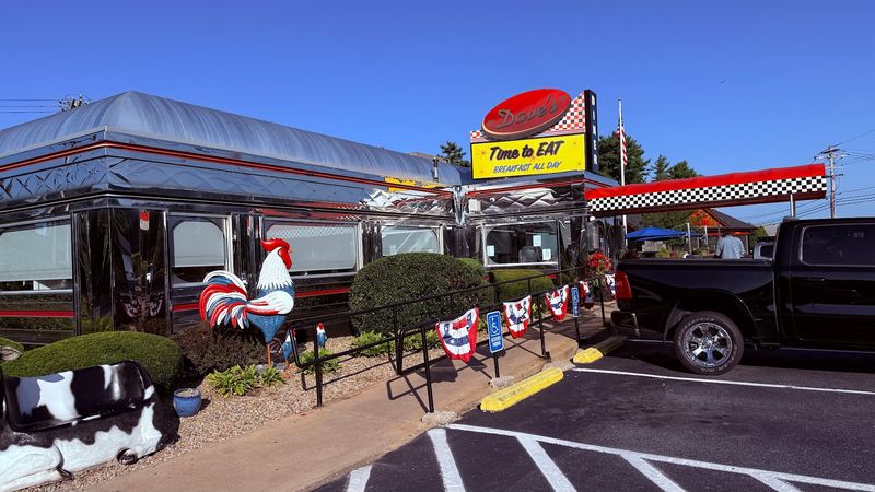 Dave's Diner, Middleborough