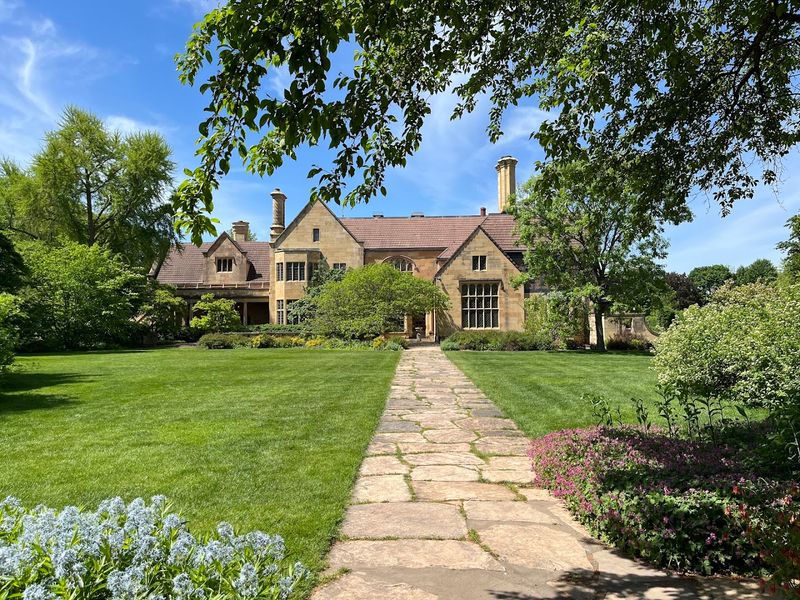 Paine Art Center And Gardens (Oshkosh)