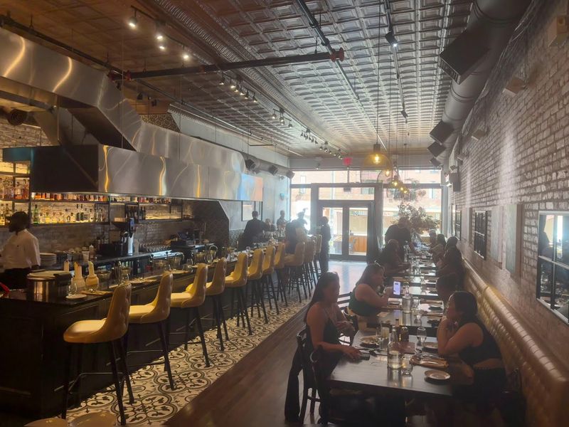 Live Jazz And An Atmosphere That Earns Its Own Applause